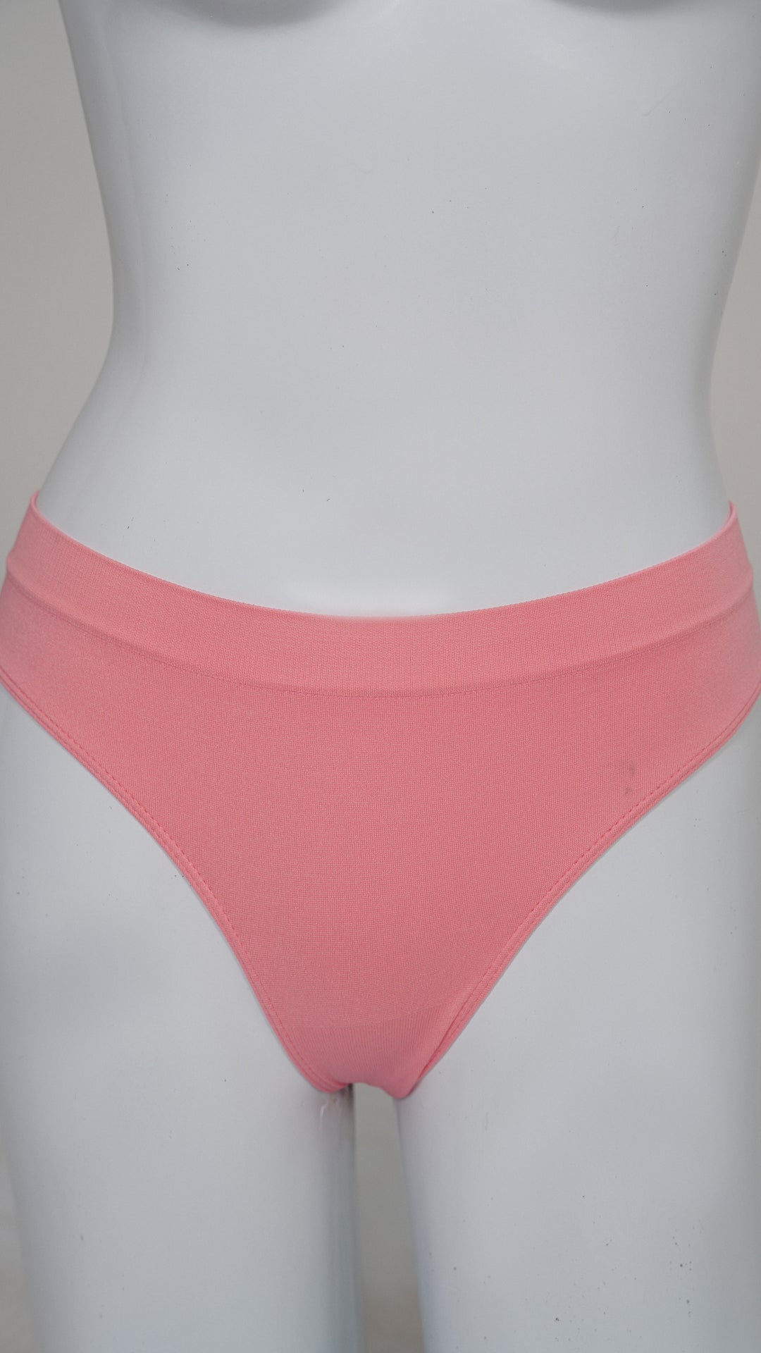 Drop-Needle Seamless Thong