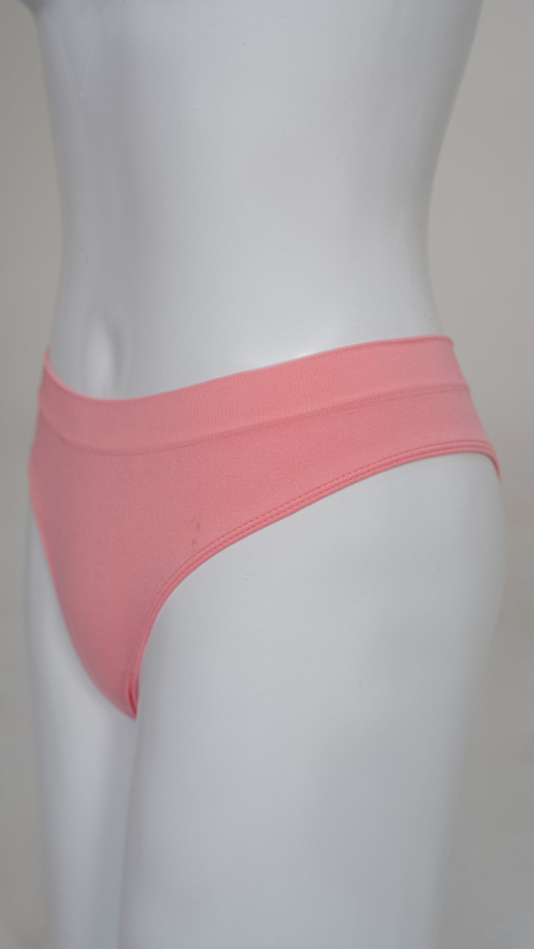 Drop-Needle Seamless Thong