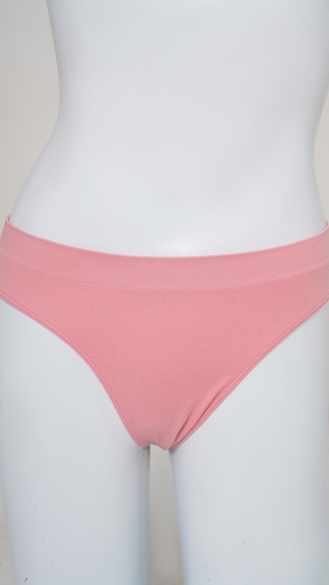 Drop-Needle Seamless Thong