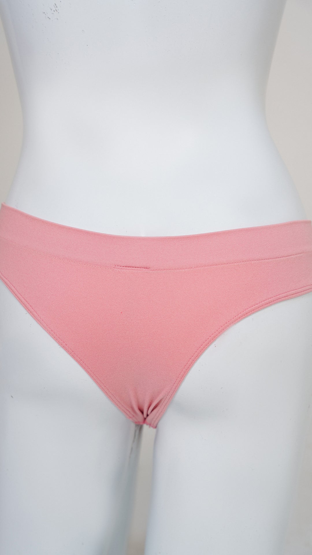 Drop-Needle Seamless Thong